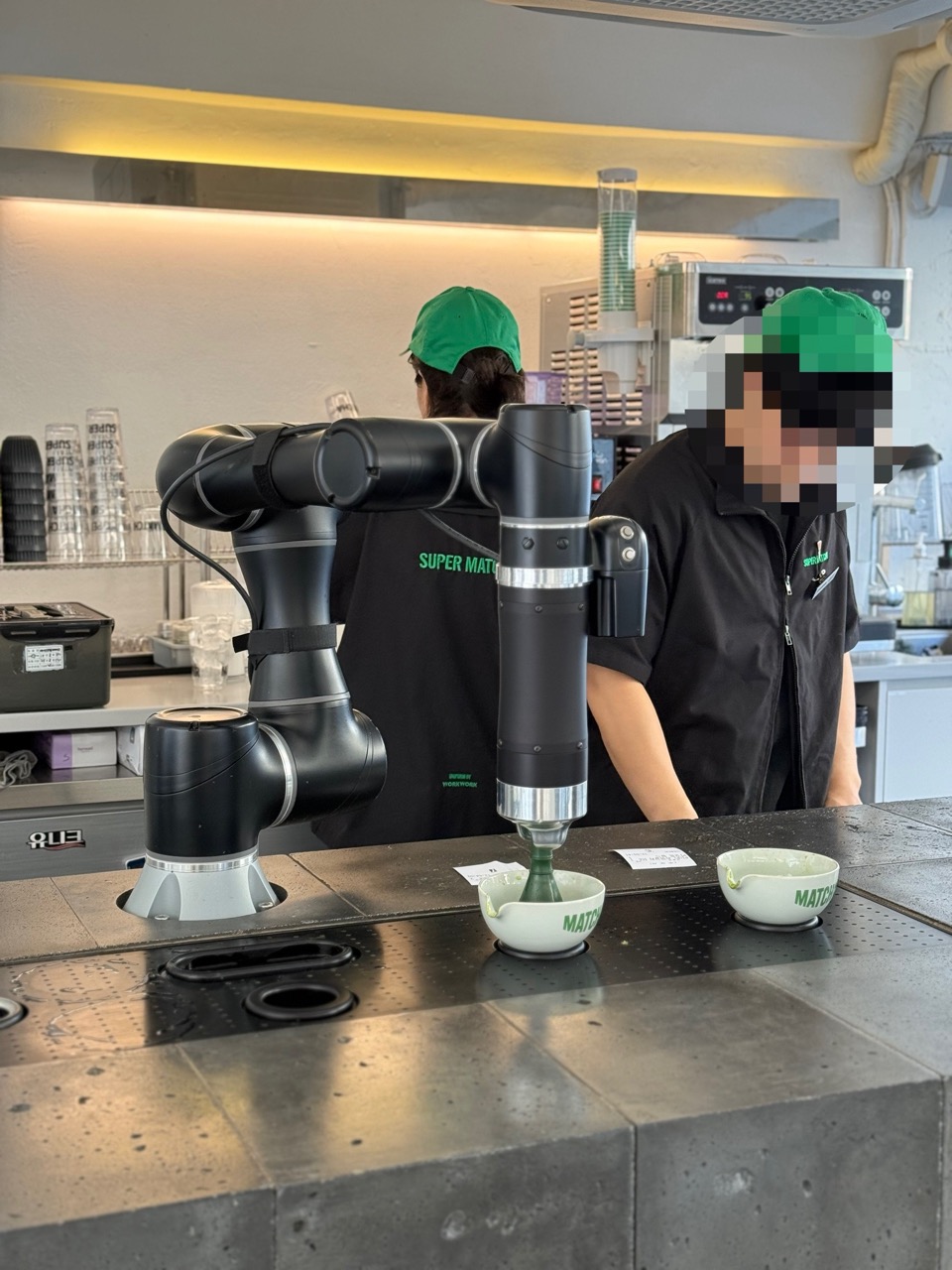 Watching a Robot Make My Matcha? Inside Super Matcha Seongsu