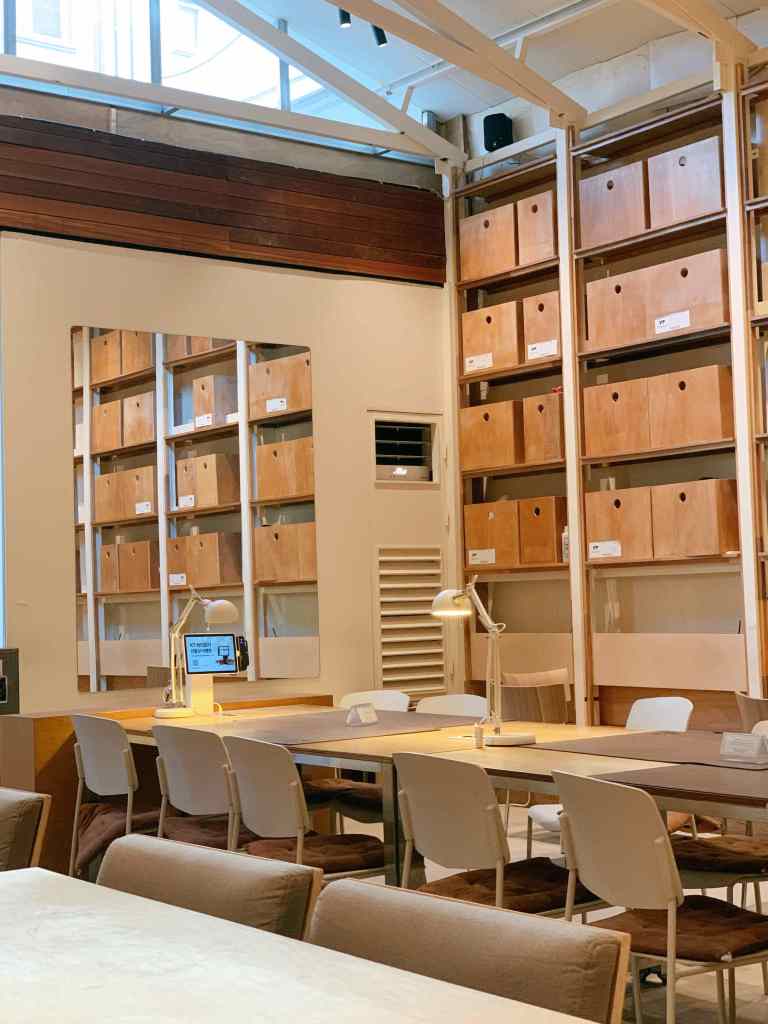 The unique architecture office-themed interior design of Foreplan.