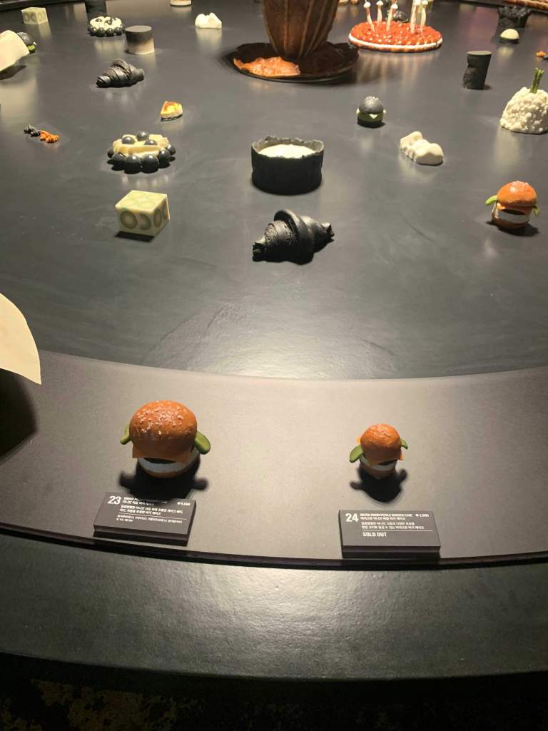 The famous tiny micro-croissants served at Nudake in Seongsu-dong.
