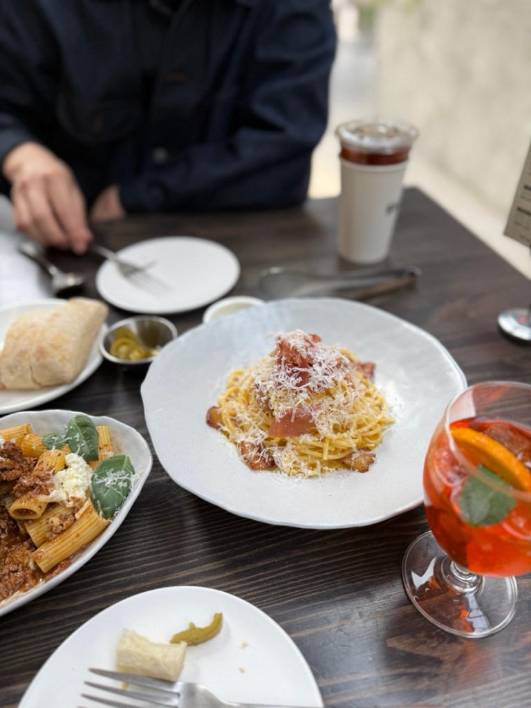 Artistically plated brunch dishes at sipsipsip, perfect for food photography and social media enthusiasts.
