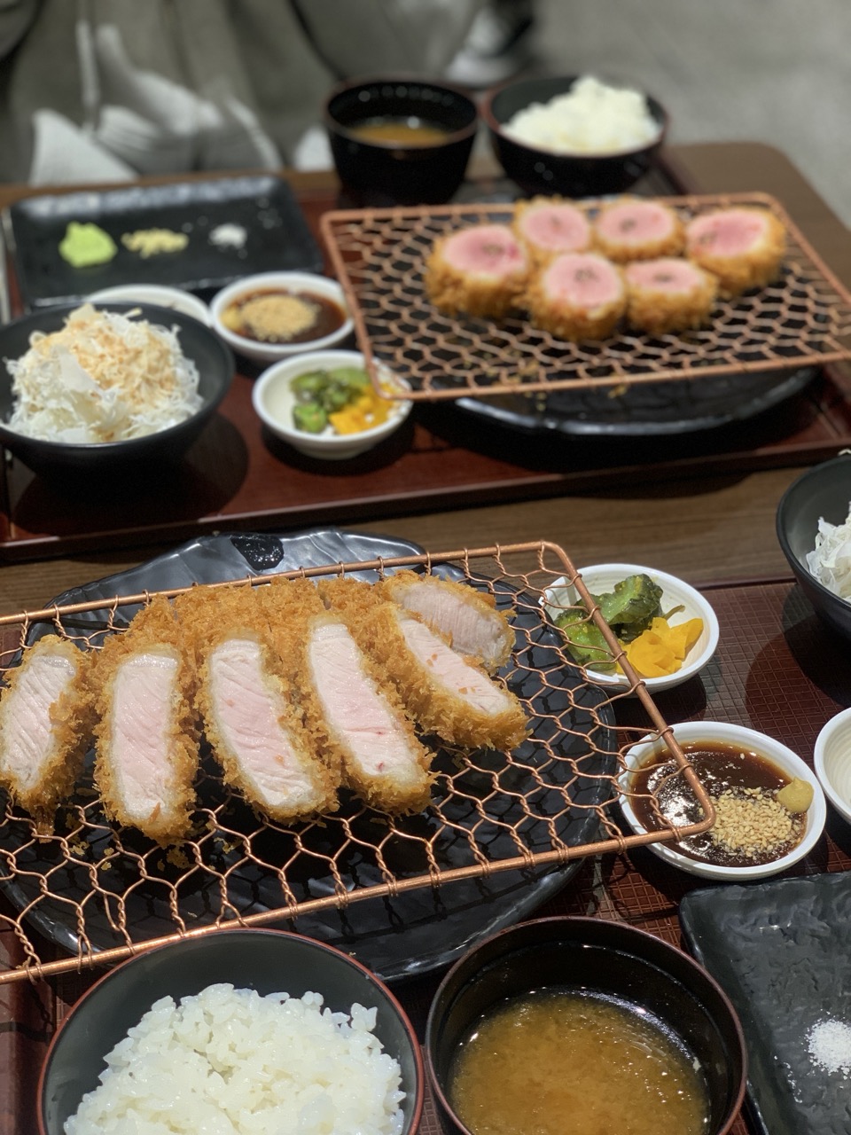 Where to Eat Inside SM Entertainment Building Restaurants Guide