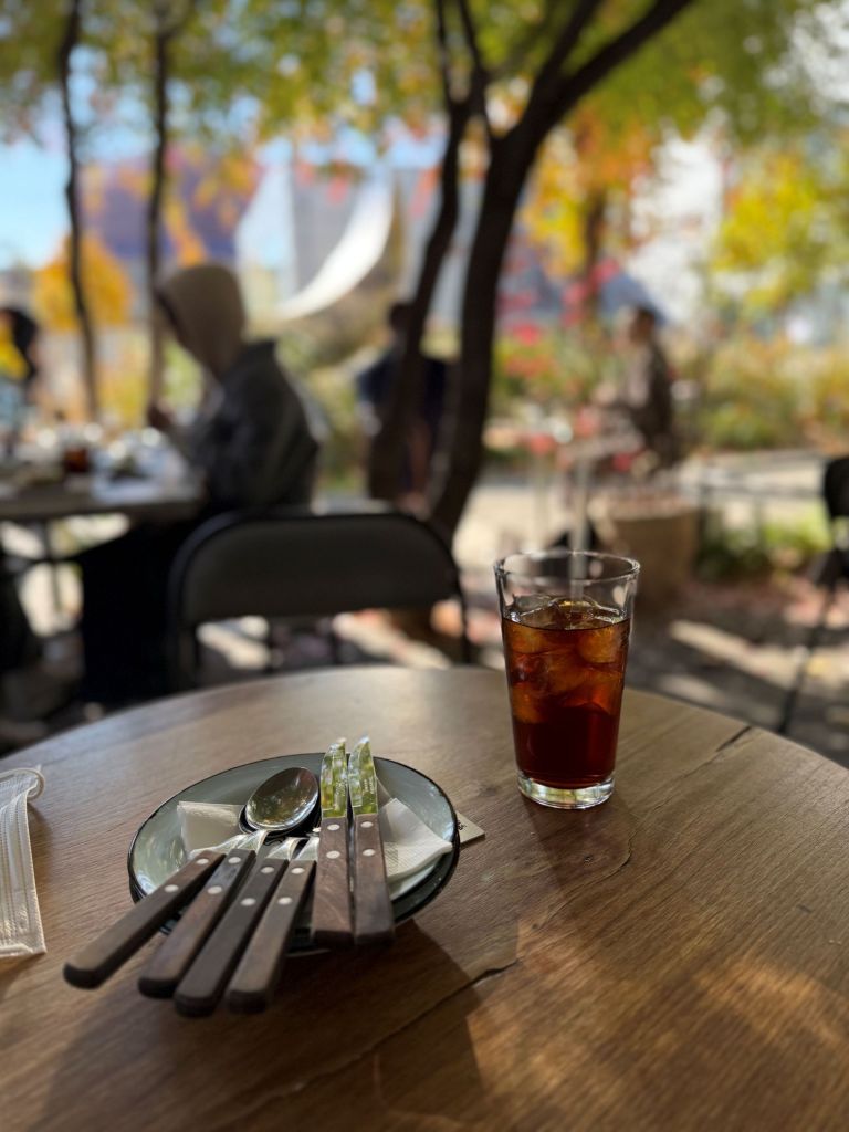 Experiencing a slow, peaceful, and sophisticated European-inspired local dining culture at Friends and Yard near Seoul Forest.